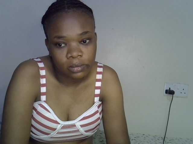Ebonybootygirl live cam on BongaCams
