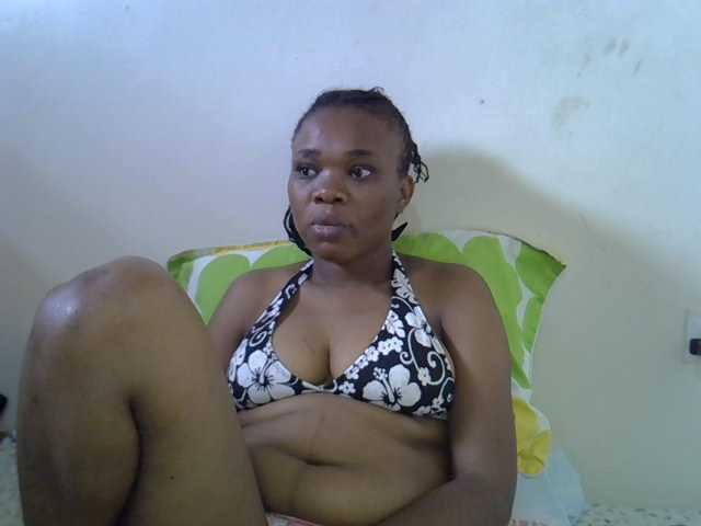 Ebonybootygirl live cam on BongaCams