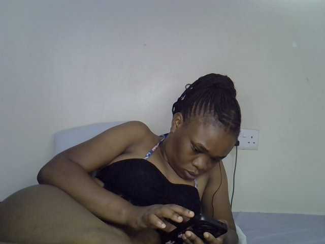 Ebonybootygirl live cam on BongaCams