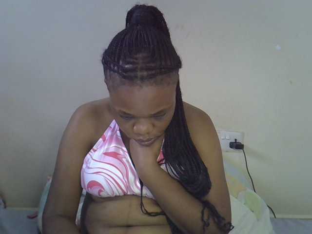 Ebonybootygirl live webcam show