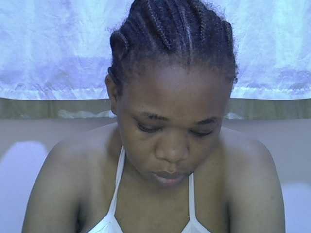 Ebonybootygirl live cam on BongaCams