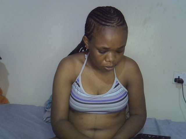 Ebonybootygirl live cam on BongaCams