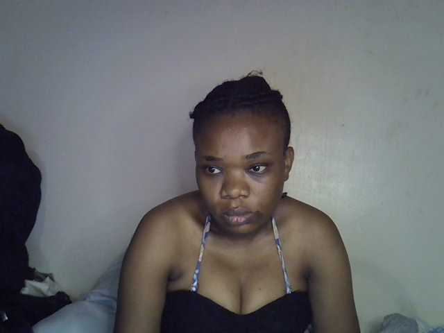 Ebonybootygirl live cam on BongaCams
