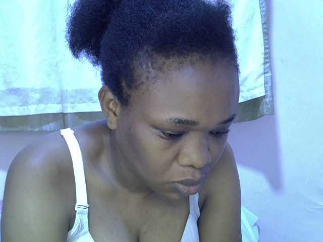 Ebonybootygirl live cam on BongaCams