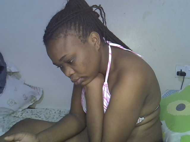 Ebonybootygirl live cam on BongaCams