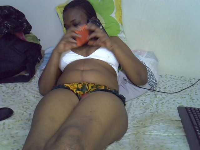 Ebonybootygirl live cam preview