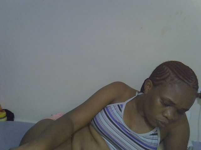 Ebonybootygirl live cam on BongaCams