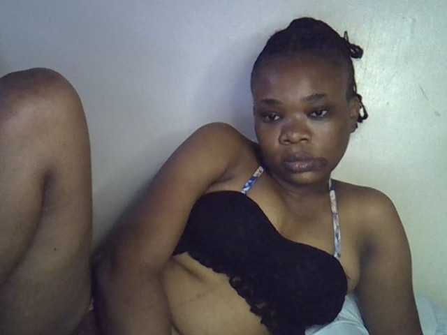 Ebonybootygirl live cam on BongaCams