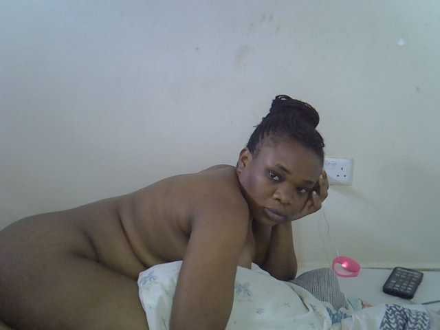 Ebonybootygirl live cam on BongaCams