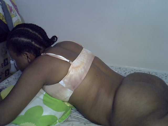 Ebonybootygirl