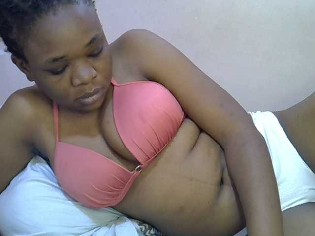 Ebonybootygirl webcam