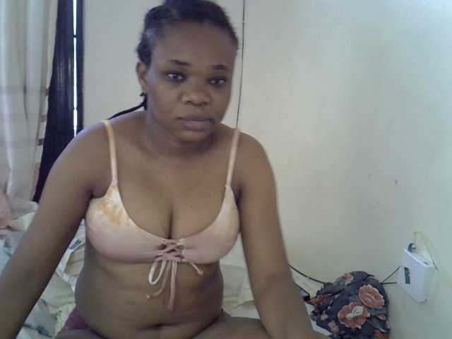 Ebonybootygirl live cam on BongaCams