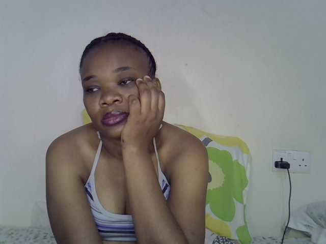 Ebonybootygirl live cam on BongaCams