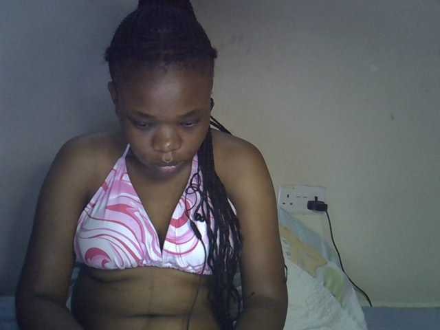 Ebonybootygirl live webcam show