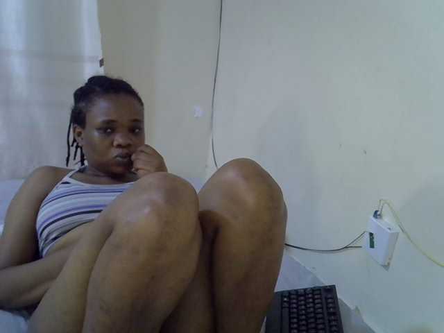 Ebonybootygirl live cam on BongaCams