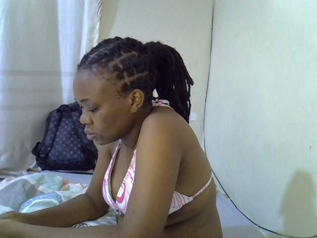 Ebonybootygirl live cam on BongaCams