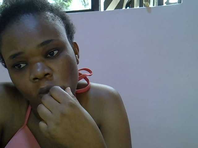 Ebonybootygirl live cam on BongaCams