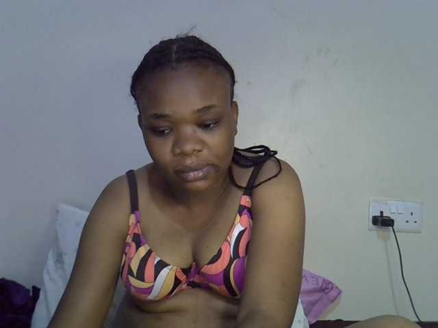 Ebonybootygirl live webcam show