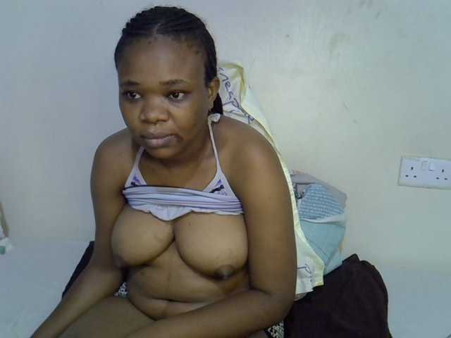 Ebonybootygirl live cam
