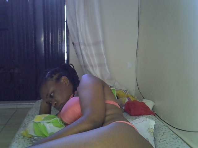 Ebonybootygirl