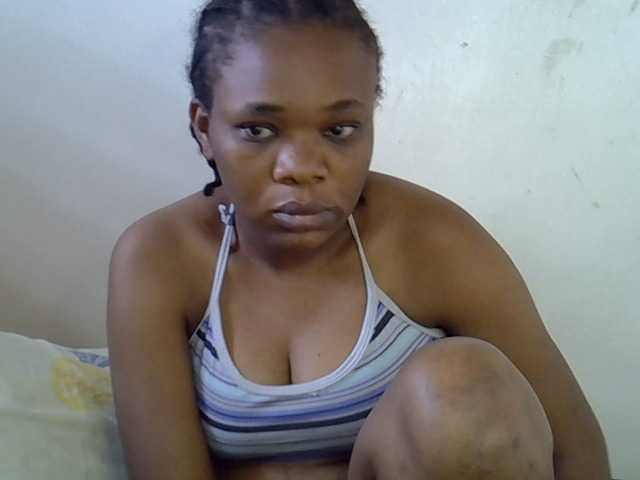 Ebonybootygirl live cam on BongaCams