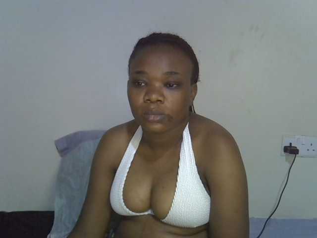 Ebonybootygirl live cam on BongaCams