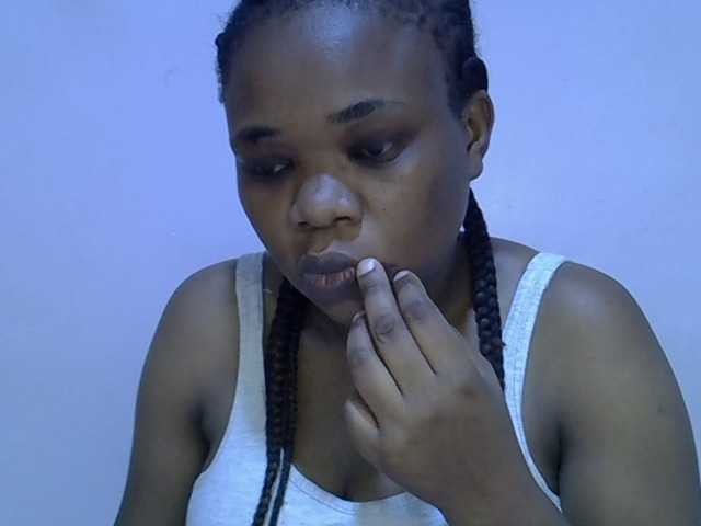 Ebonybootygirl live cam on BongaCams