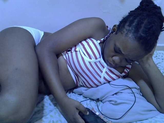 Ebonybootygirl