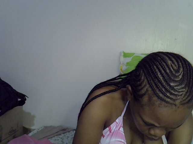 Ebonybootygirl live cam on BongaCams