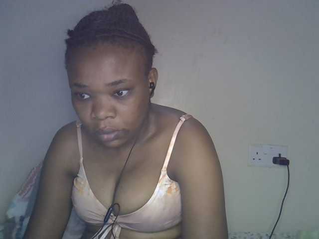 Ebonybootygirl live cam on BongaCams