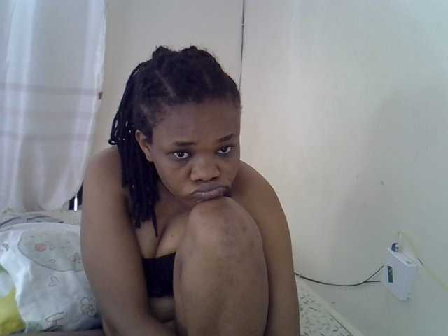 Ebonybootygirl live cam on BongaCams