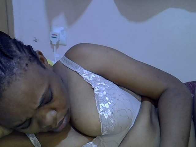 Ebonybootygirl
