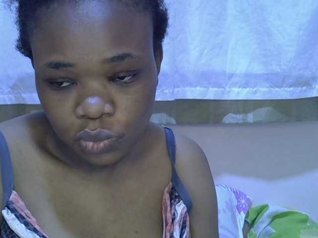 Ebonybootygirl live cam on BongaCams