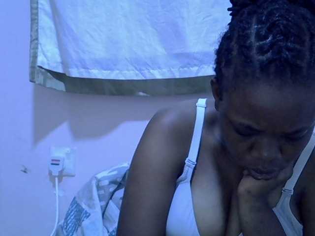 Ebonybootygirl's BongaCams show and profile