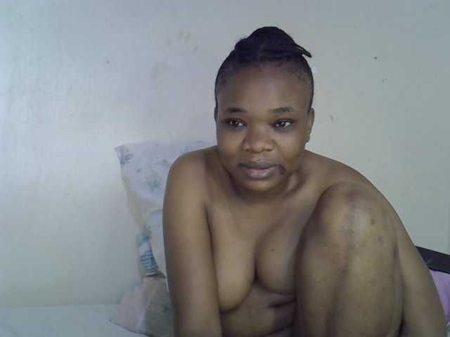 Ebonybootygirl live cam on BongaCams