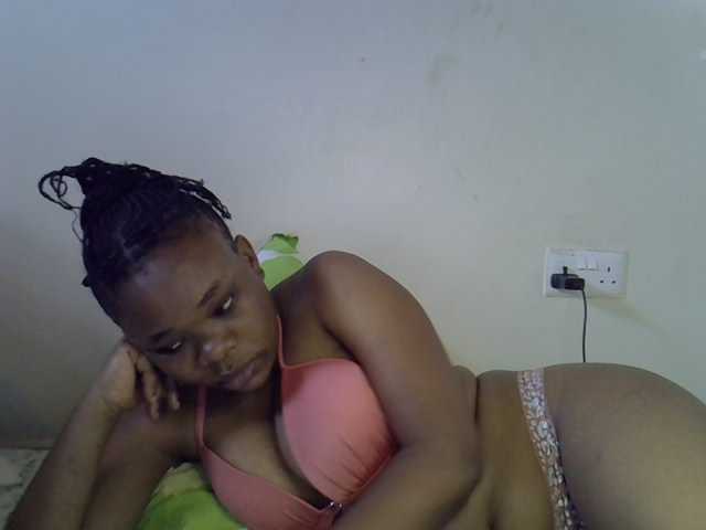 Ebonybootygirl