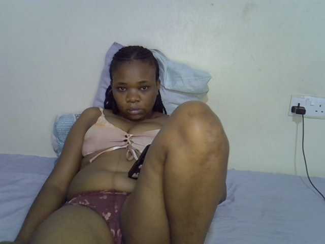 Ebonybootygirl live cam on BongaCams