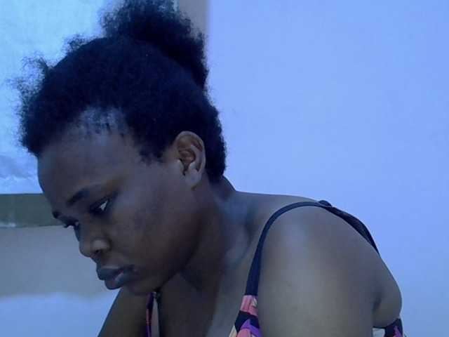 Ebonybootygirl live cam on BongaCams