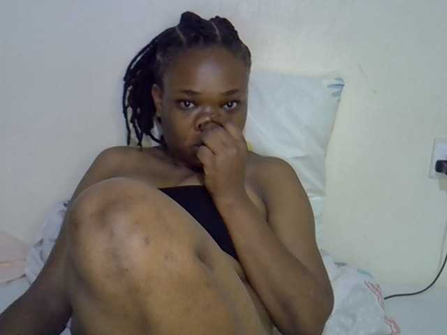 Ebonybootygirl live cam on BongaCams