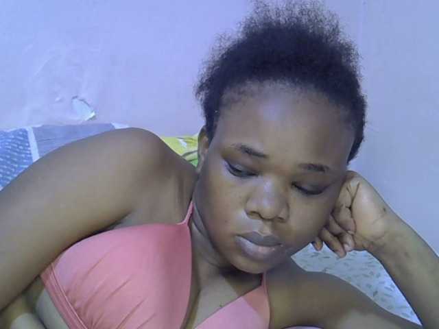 Ebonybootygirl live cam on BongaCams