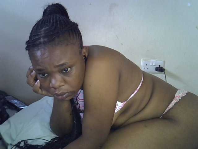 Ebonybootygirl live webcam show