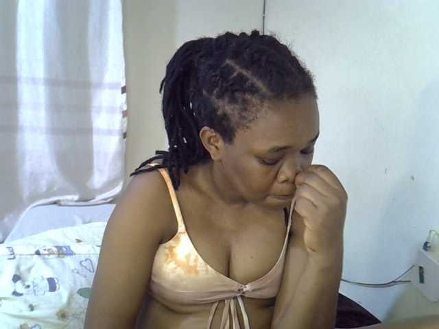 Ebonybootygirl live cam on BongaCams