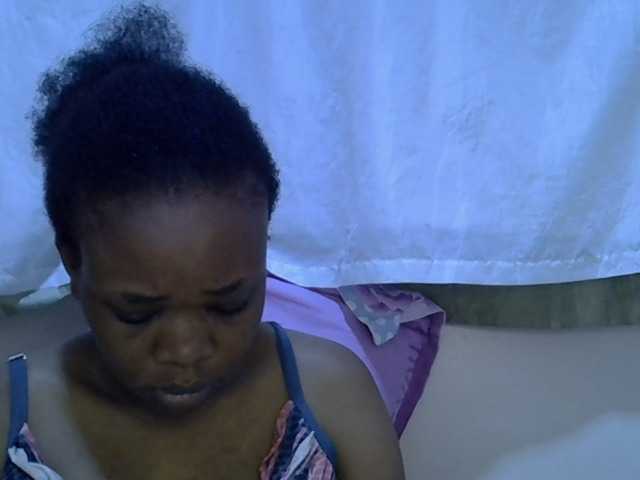 Ebonybootygirl live cam on BongaCams
