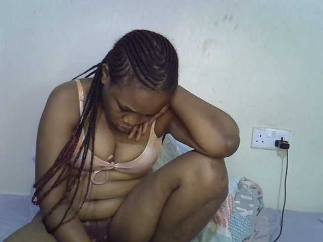 Ebonybootygirl live cam on BongaCams