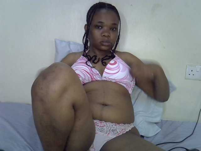 Ebonybootygirl live cam on BongaCams