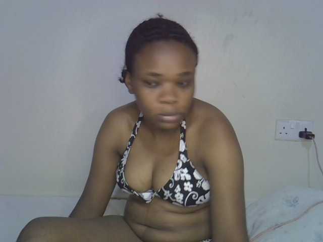 Ebonybootygirl live cam on BongaCams