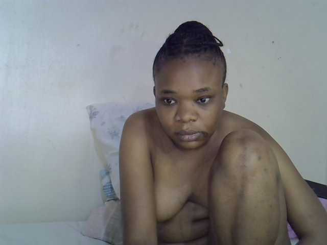 Ebonybootygirl live webcam show
