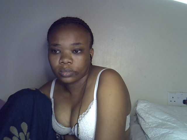 Ebonybootygirl live cam on BongaCams