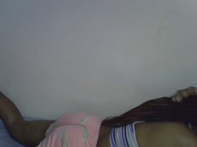 Ebonybootygirl live cam on BongaCams