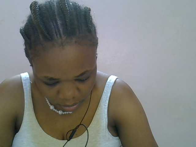Ebonybootygirl live cam on BongaCams